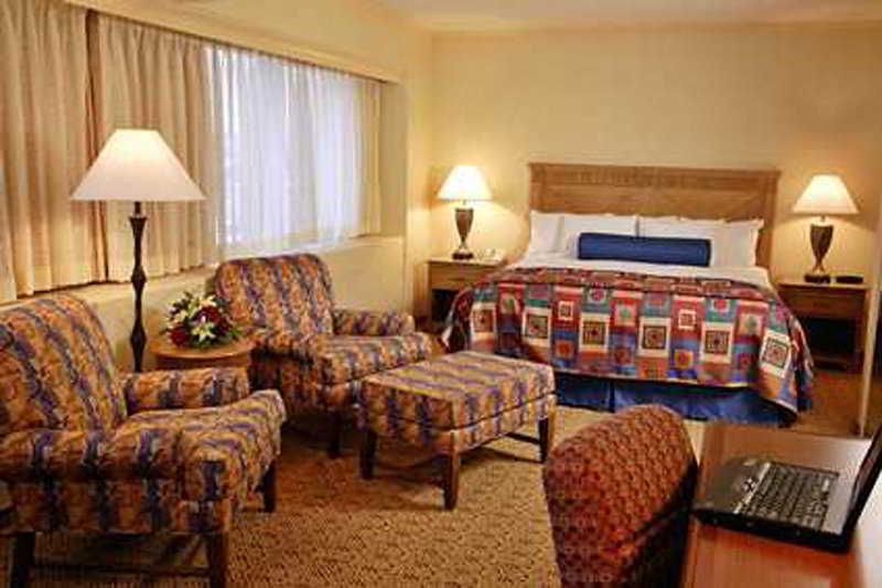 Hilton Anchorage Hotel Room photo